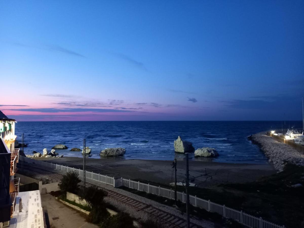 Amare Bed & Breakfast Rodi Garganico Exterior foto